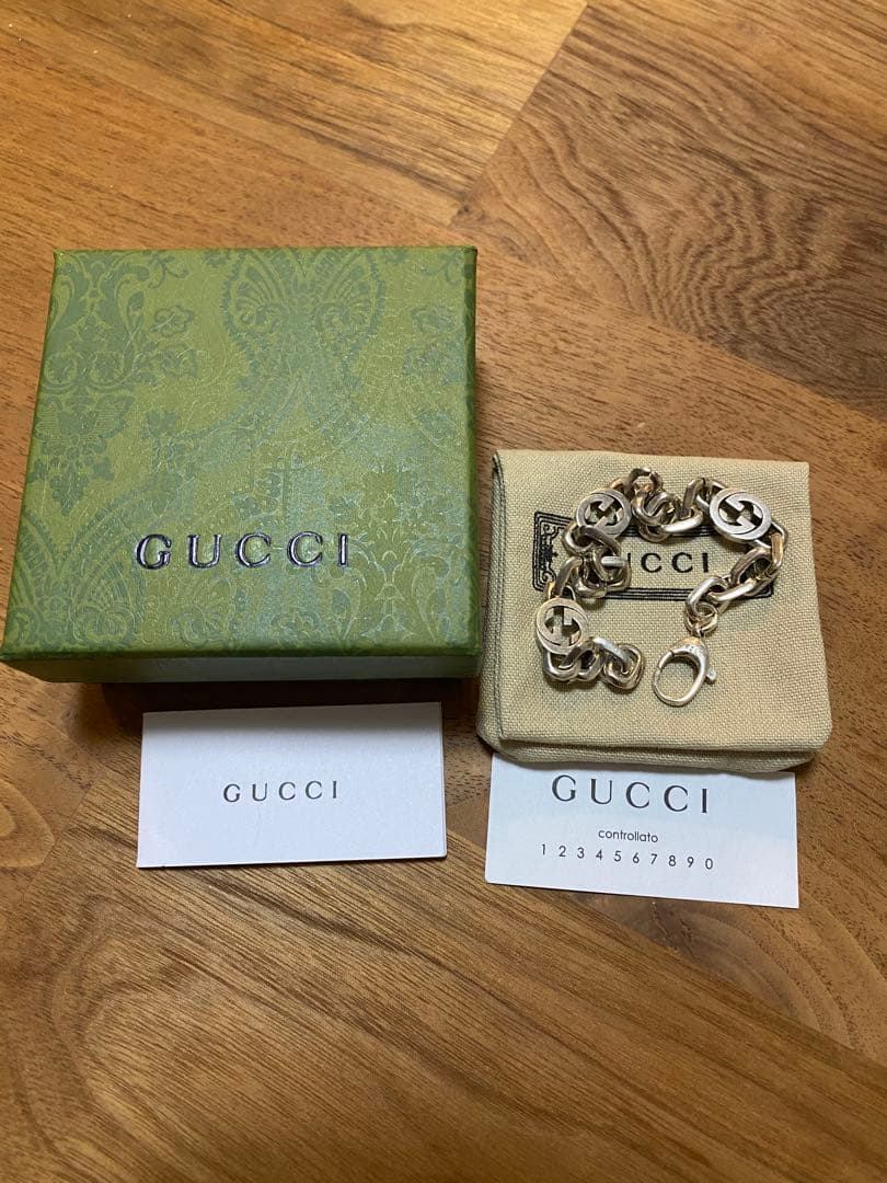 ⭐️ 大人気 GUCCI インターロッキングGスターリングシルバーブレスレット