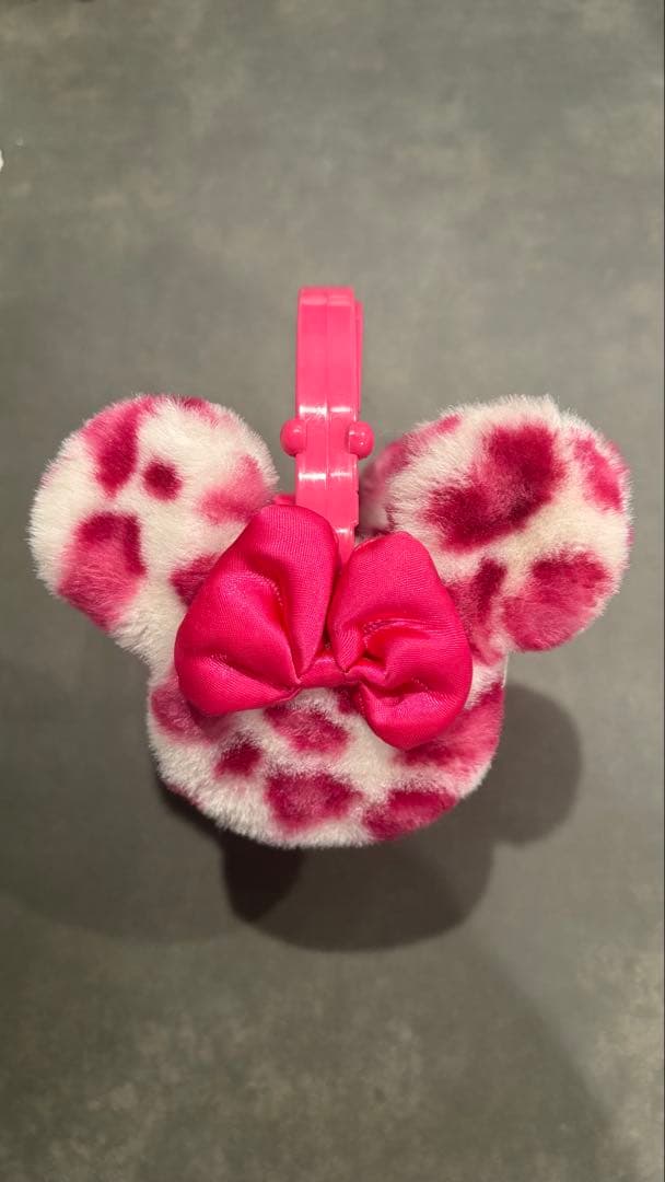 ディズニー　ヒョウ柄　ピンク　イヤーマフ
