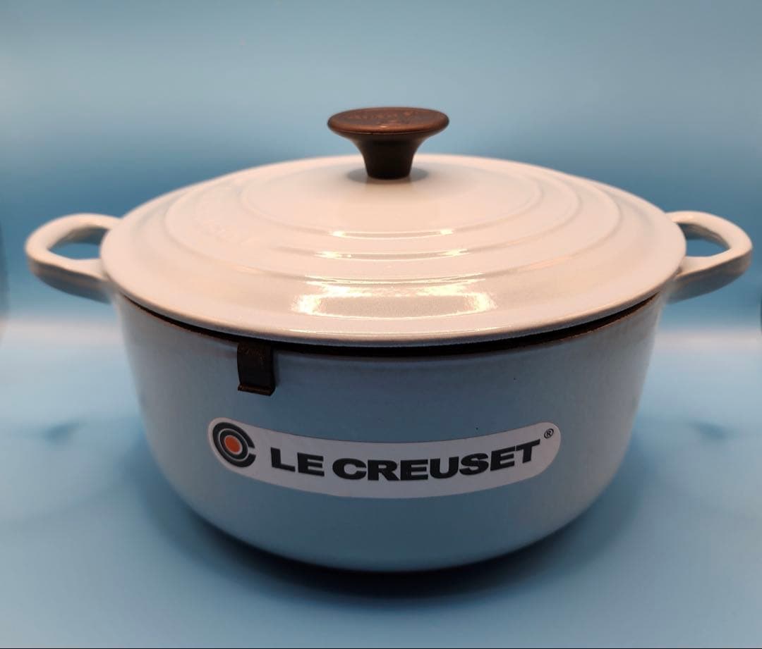 ル・クルーゼ ココット・ロンド 20cm サテンブルー 新品未使用 箱あり