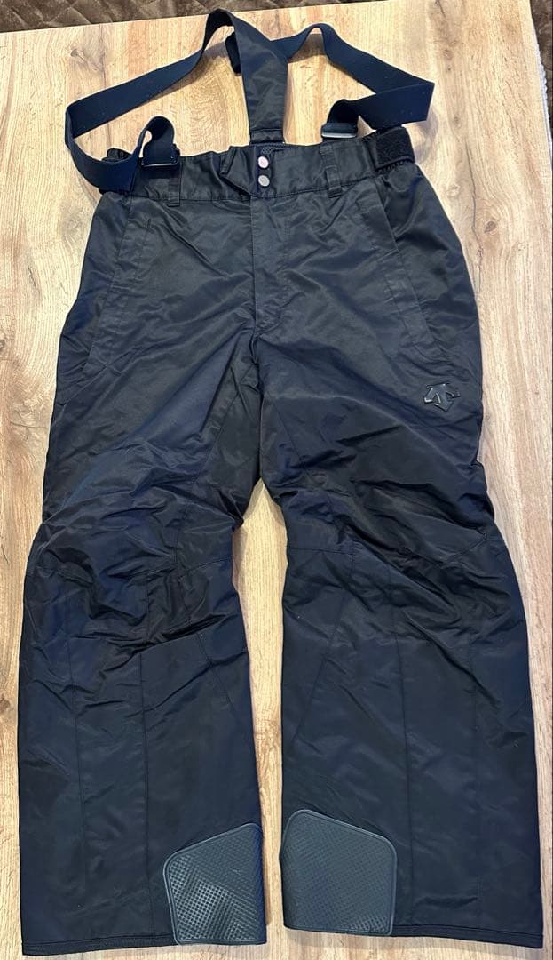 上下セット　デサント スキースノーボードジャケット(M)