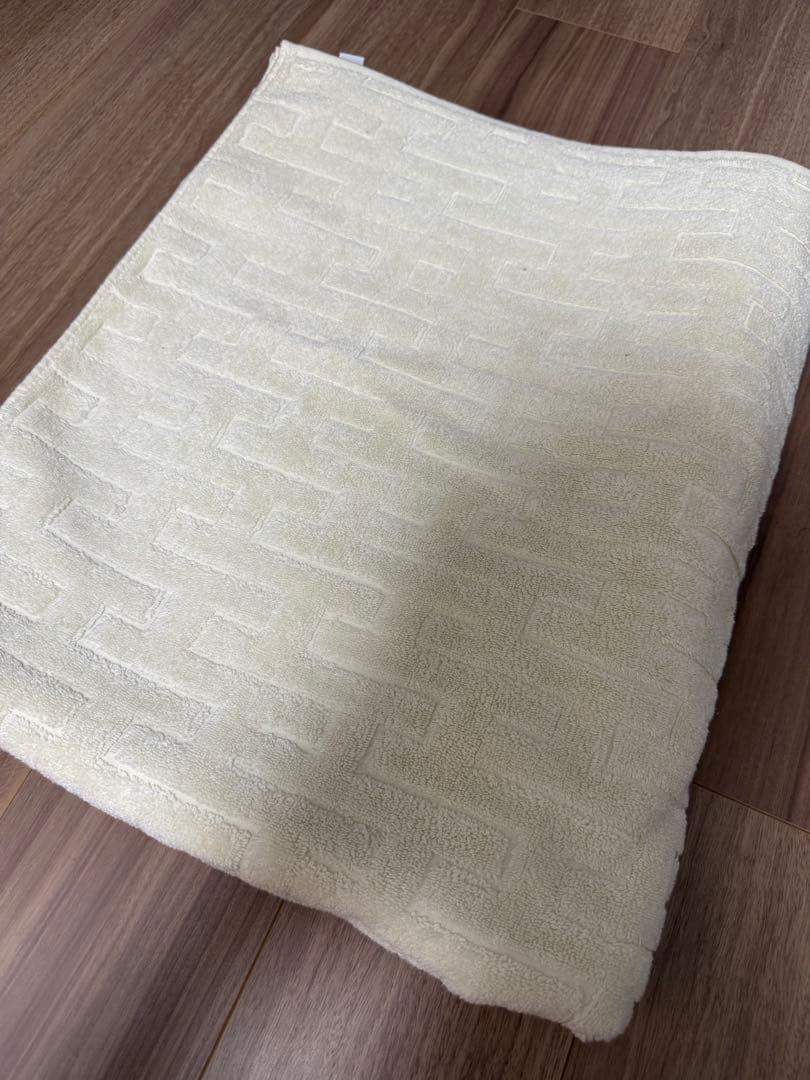 HERMES-PARIS 大判バスタオル