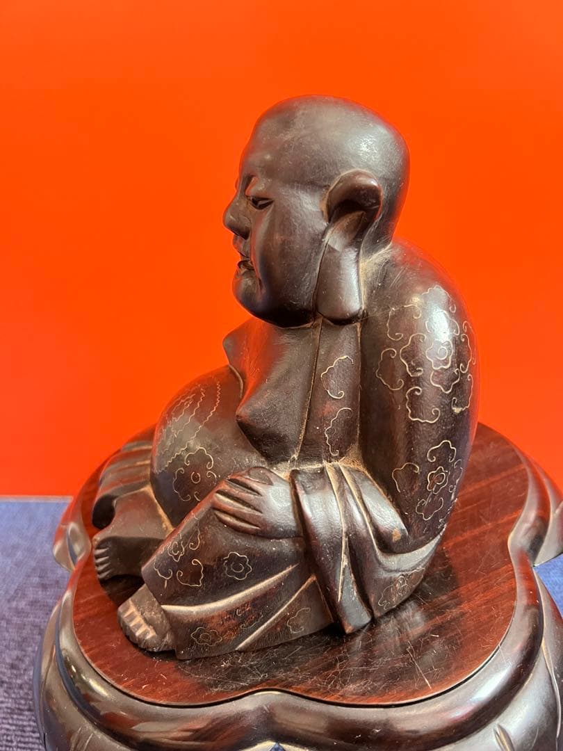 1302 木彫布袋　花台付き　置物