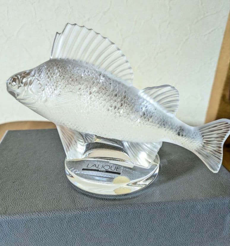 【美品】LALIQUE クリスタル 魚の彫刻