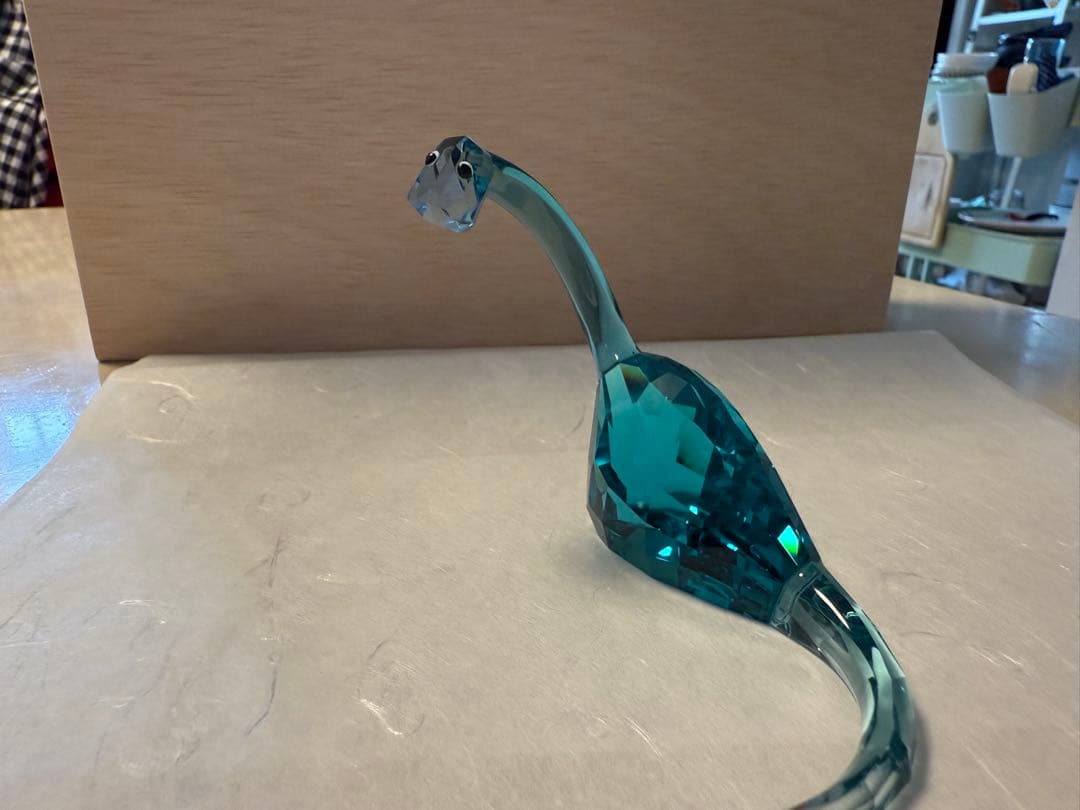 スワロフスキー　恐竜　ブレット