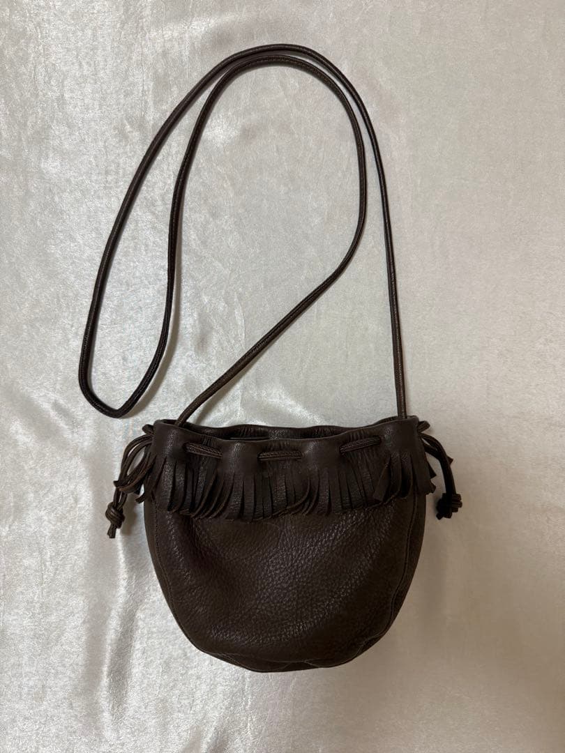 Aeta フリンジレザーショルダーバッグ
