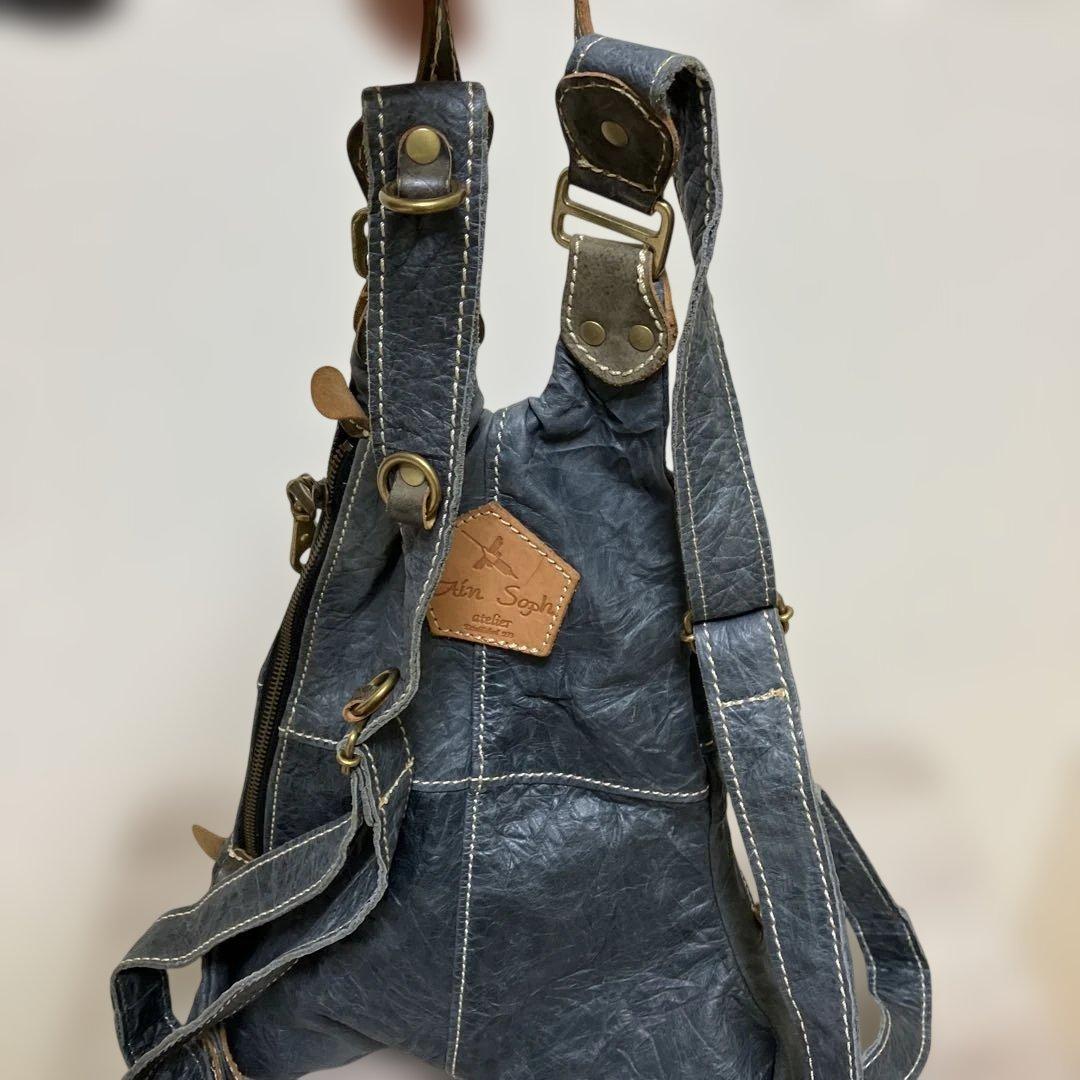 アイン　ソフ　 グレー レザー リュック・バックパック