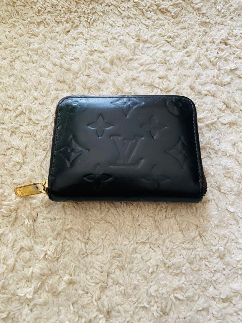 の*じ様 ルイヴィトン ヴェルニ ジッピーパース ノワール(黒)