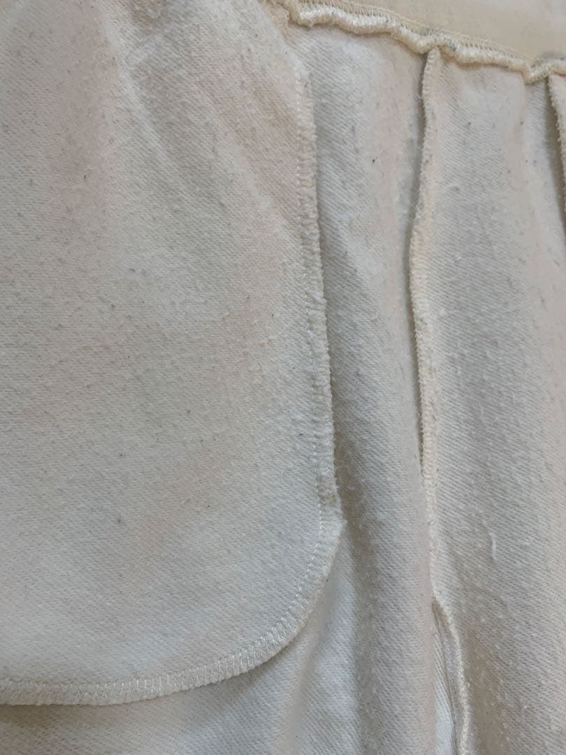 BAKUNE 長袖パジャマ　テーパードパンツ　オフホワイト　Mサイズ