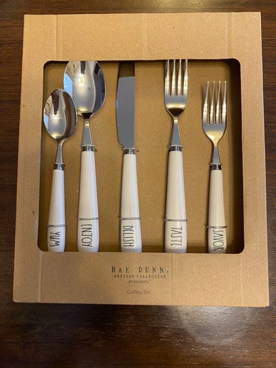 Rae Dunn レイダン　カトラリーセット　白　ワンセット　アメリカ雑貨　レア
