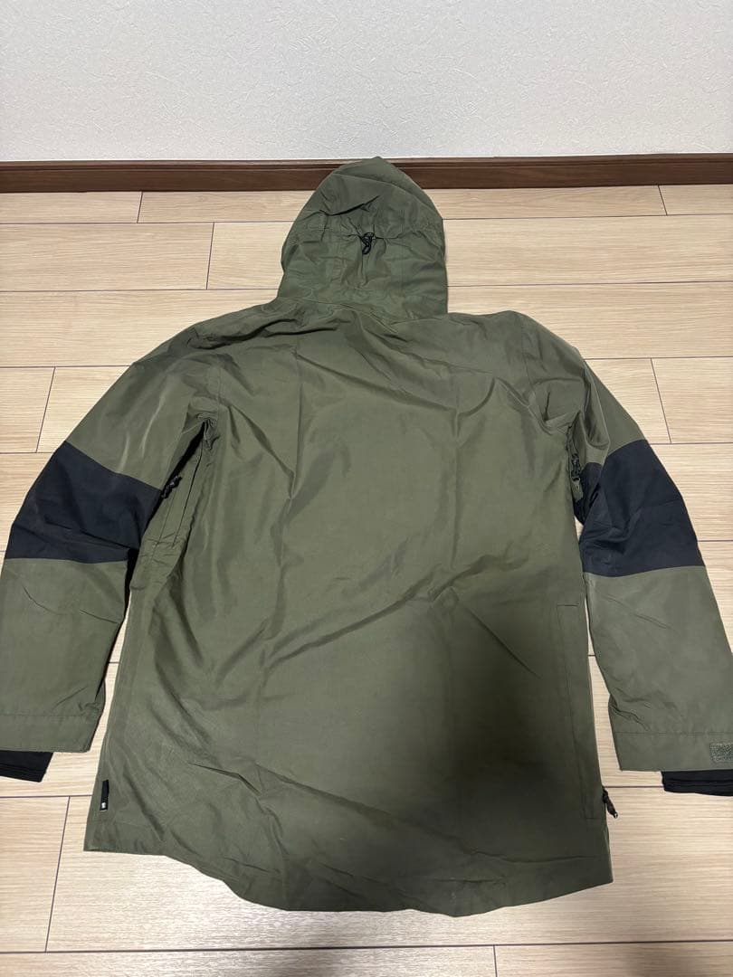 DC スノーボード ウェア　上下セット Mサイズ