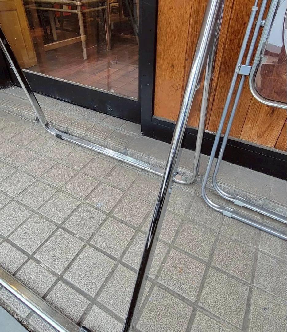 折りたたみテーブル