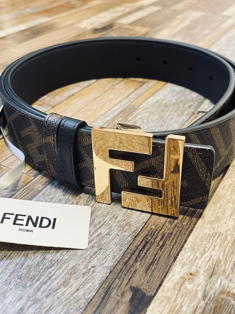 22ss「FENDI」FF Monogram✖Black Reversible