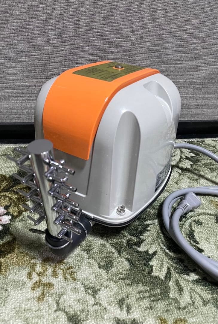 m*d様 ★ 安永エアーポンプ AP-80H 10連コック（新品）付き 美品