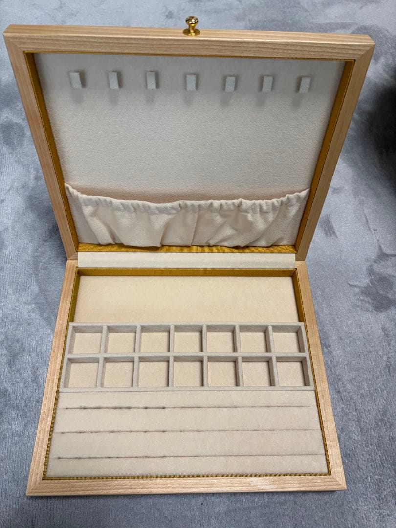 【ビズー BIZOUX】天然木製ジュエリーボックス アクセサリーボックス