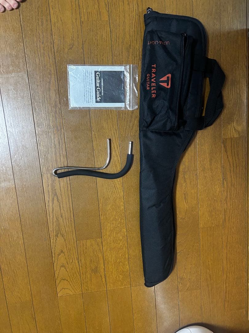 お値下げ歓迎　TRAVELER GUITAR ウルトラライト　アコースティック