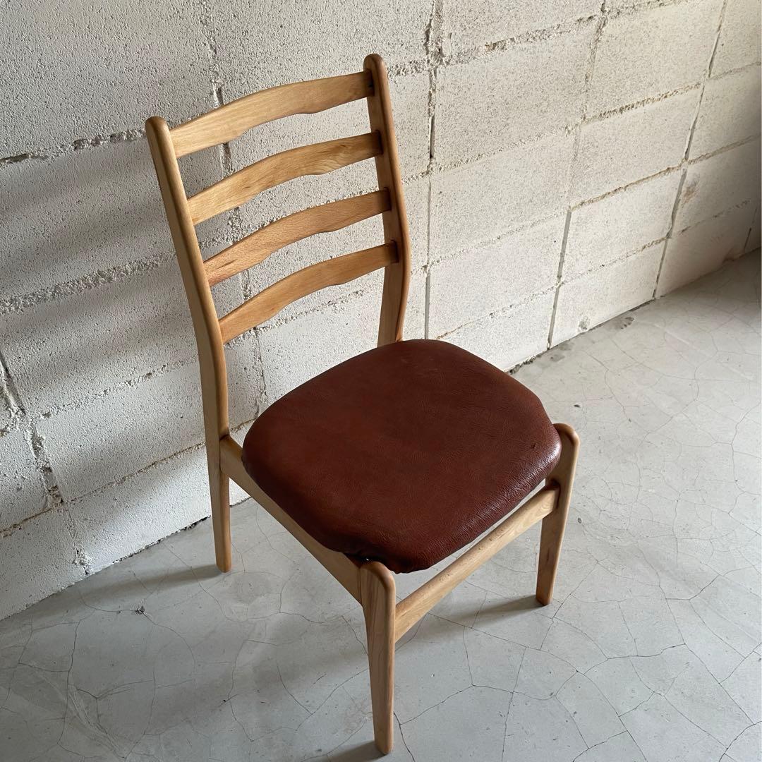 天然木無垢材　ラダーバックチェア　ダイニングチェア　本革シボレザー張り