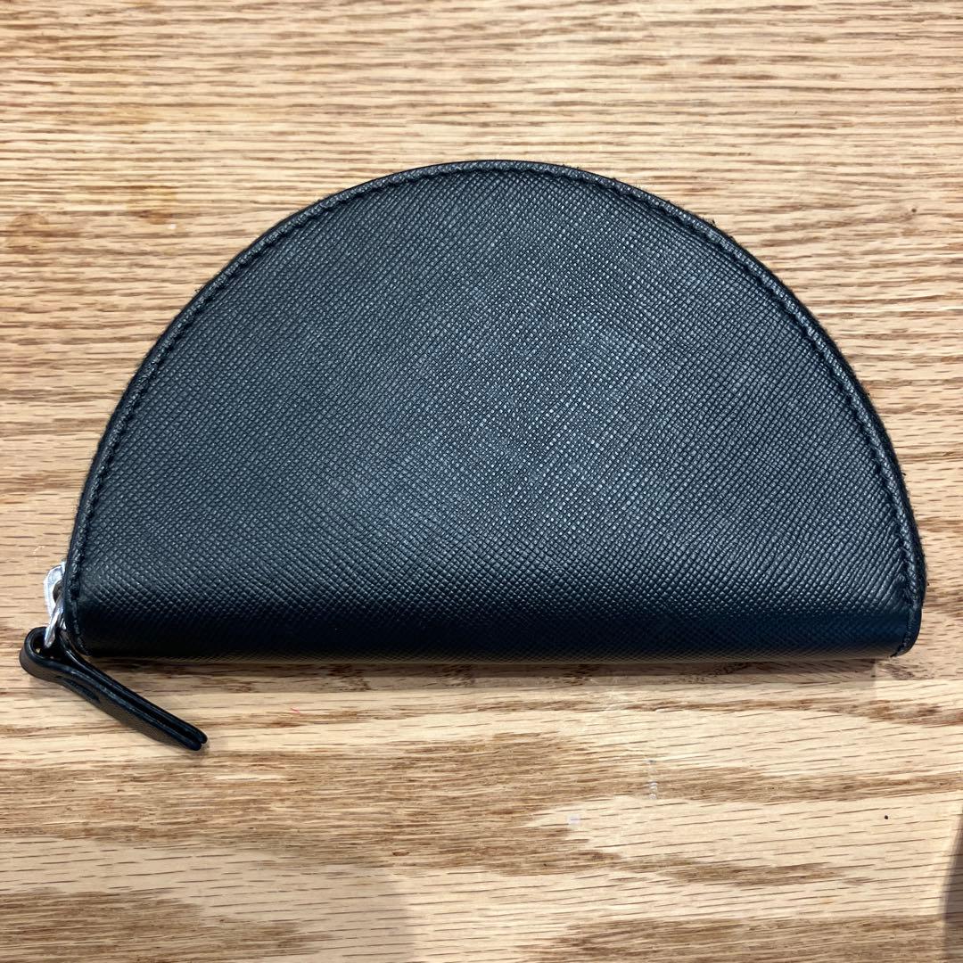 メゾンマルジェラ　ハーフムーン　ポーチ　MICRO HALFMOON POUCH