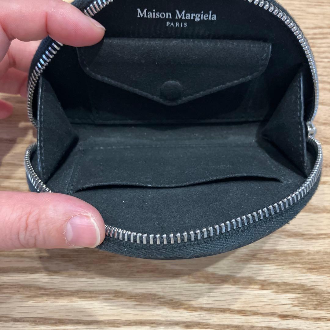 メゾンマルジェラ　ハーフムーン　ポーチ　MICRO HALFMOON POUCH