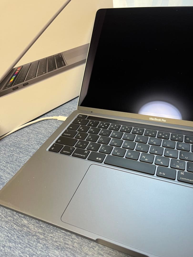 MacBookPro 13inch 2020/16GB/512GB/美品/箱あり