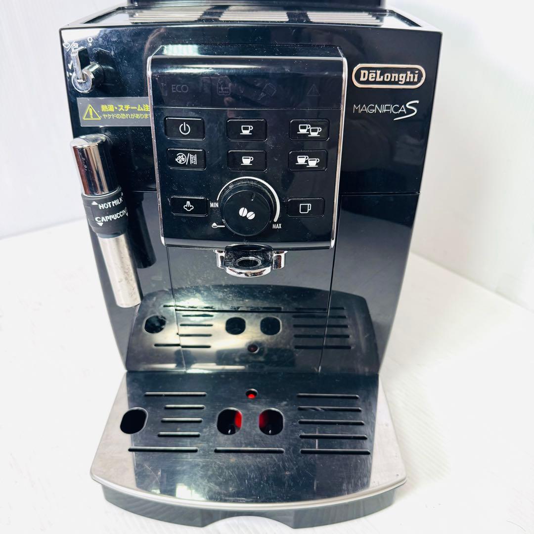 デロンギ　全自動エスプレッソマシン　マグニフィカS ECAM23120BN