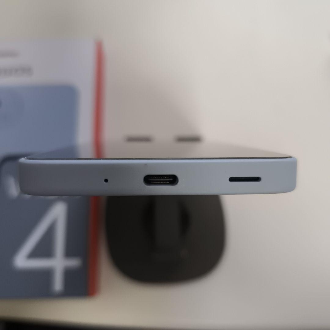 AQUOS wish 4 docomo版