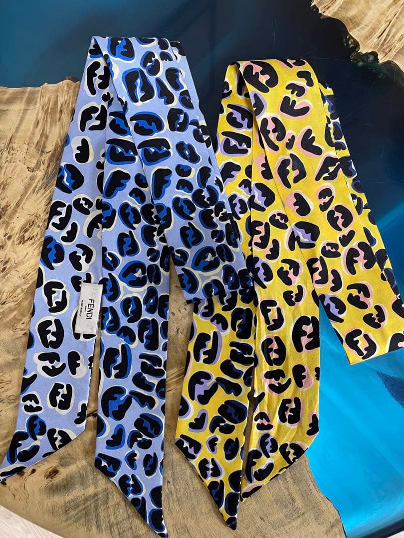 ゆ*ん様 訳あり フェンディ FENDI ラッピースカーフ 2本セット シルク