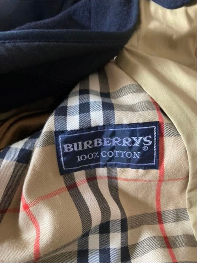 Burberry's ベージュ