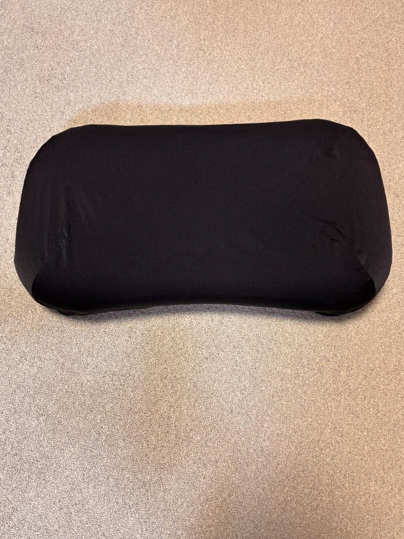 ヒツジのいらない枕 極柔 4000円黒カバー付 定価2.6万円