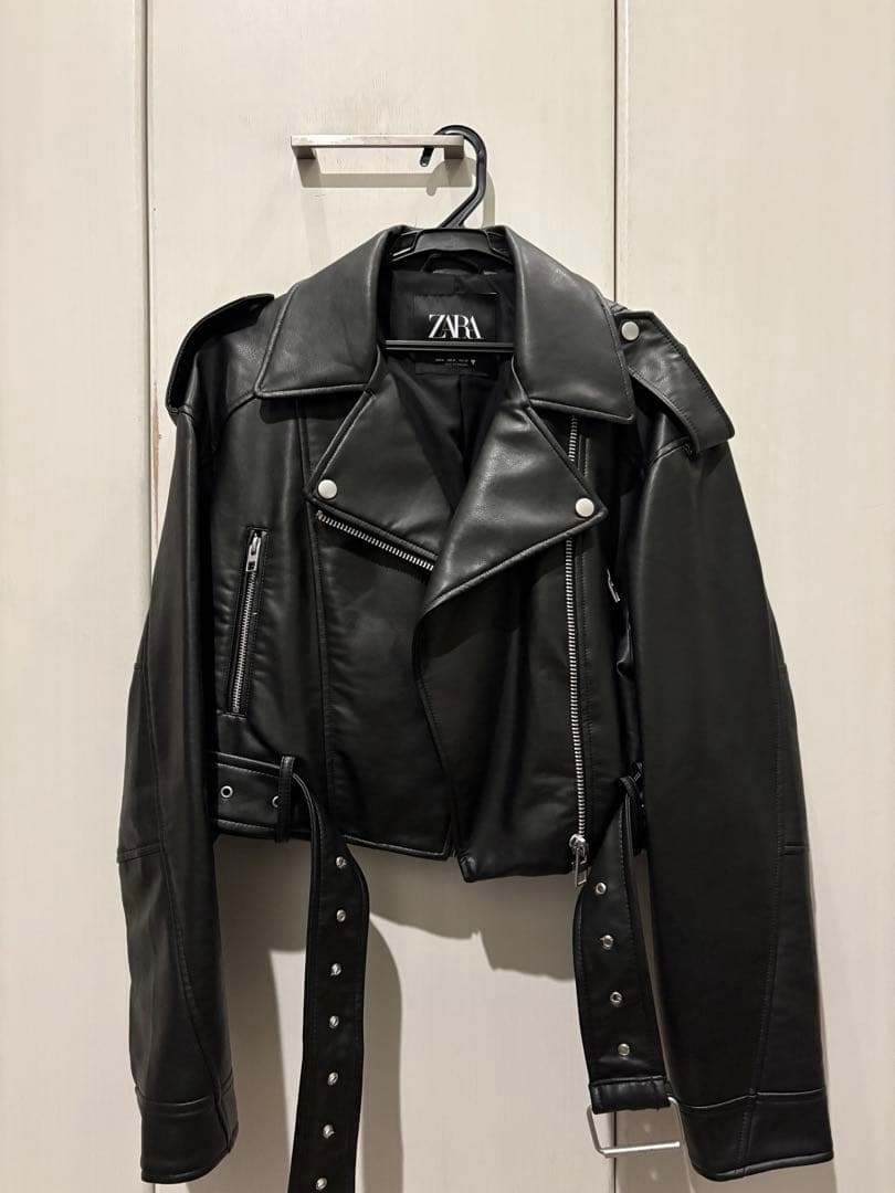 新品　ZARA ザラ　フェイクレザー　クロップド　ライダースジャケット