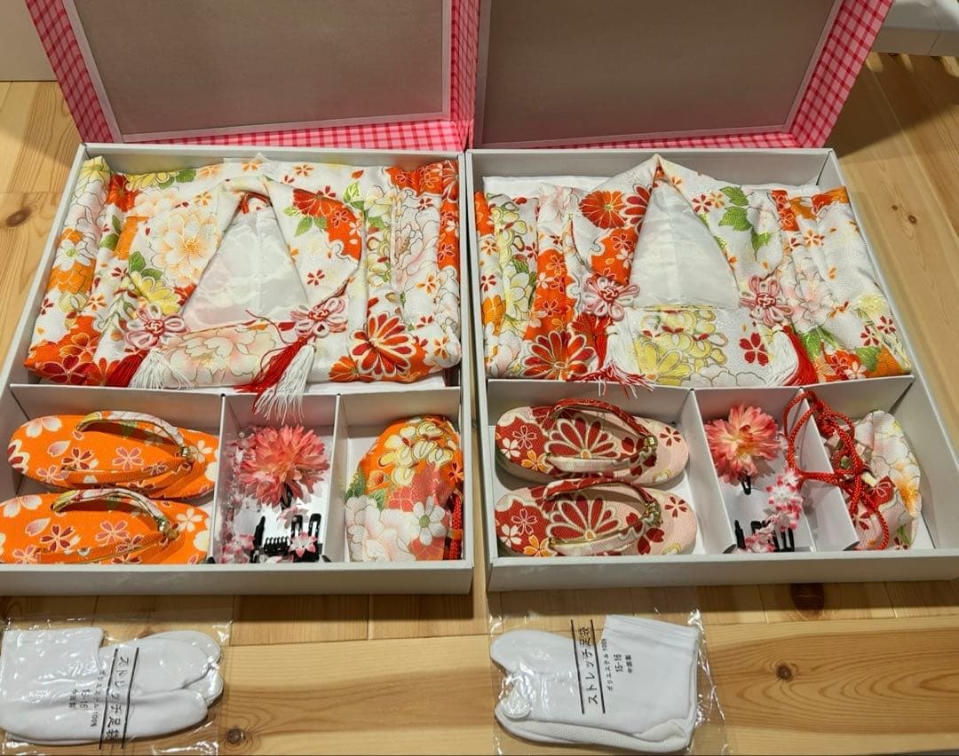 七五三 着物セットとウィッグ　ツインズセット