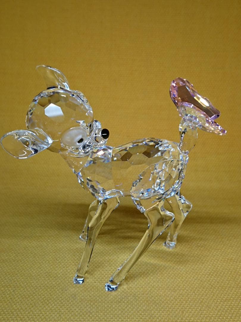 【美品】スワロフスキー　ディズニー　バンビ　置物　工芸品　美術品　A3350