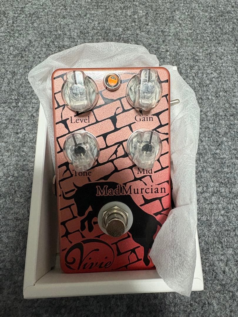 Vivie MadMurcian -Fuzz- 箱、取説付属