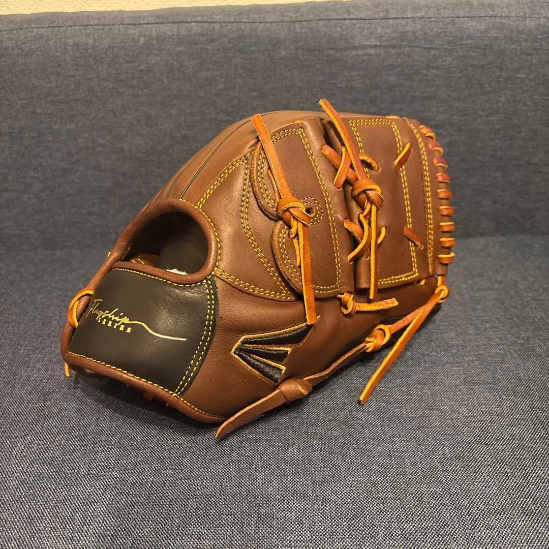 【日本未発売】EASTON FLAGSHIPシリーズ硬式投手用イーストン