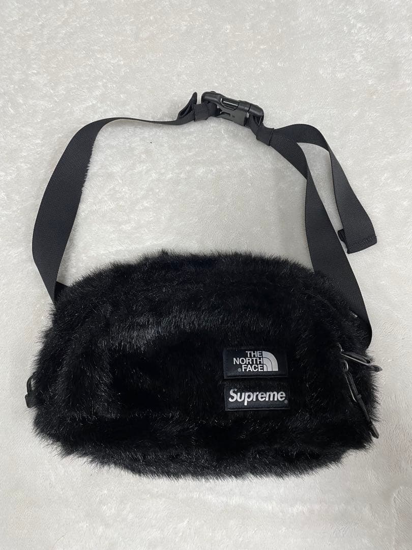 シュプリーム　ザ・ノース・フェイス　フェイクファー ウエストバッグ