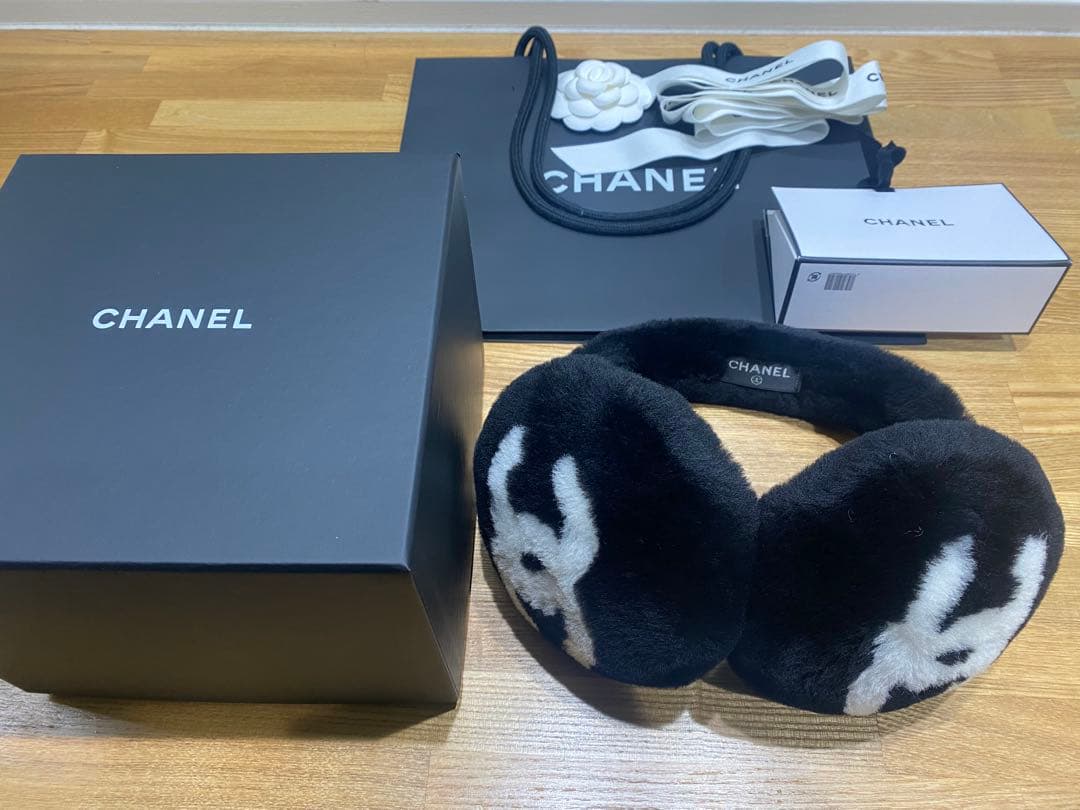 ◆新品未使用◼️CHANEL◼️シャネル イヤーマフ プレゼントにもG-DRAGON