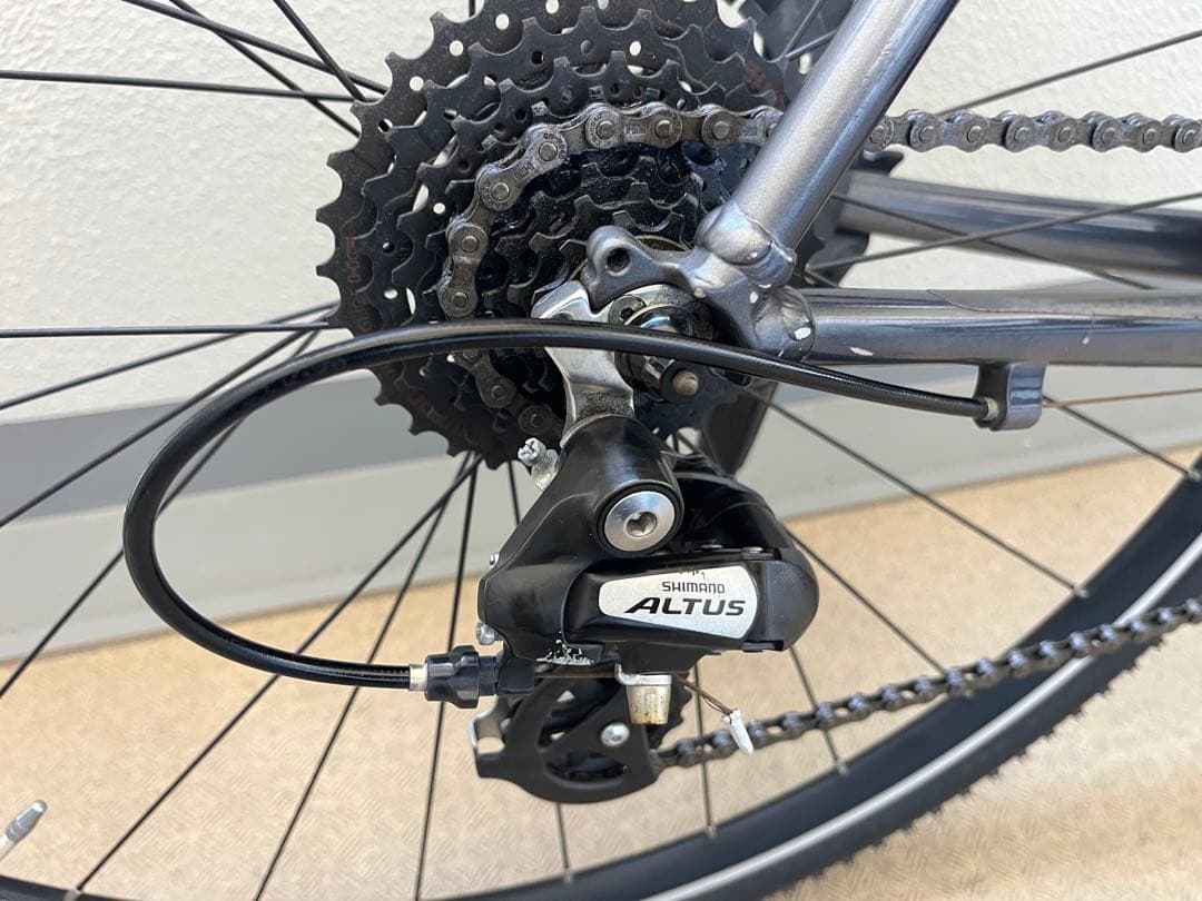 GIANT クロスバイク ESCAPE R3 カスタマイズ　S