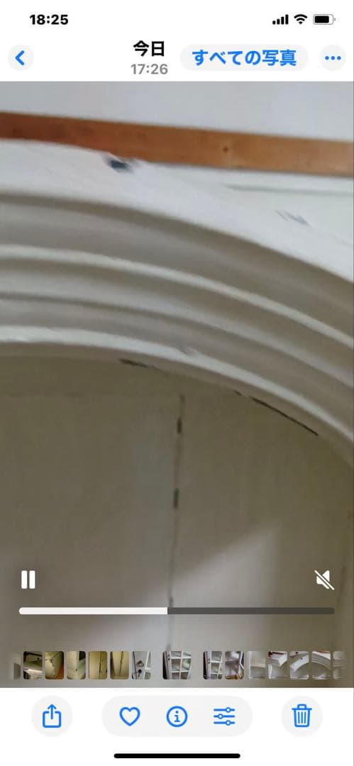 アンティーク ホワイト木製 キャビネット 大型 食器棚 ショーケース