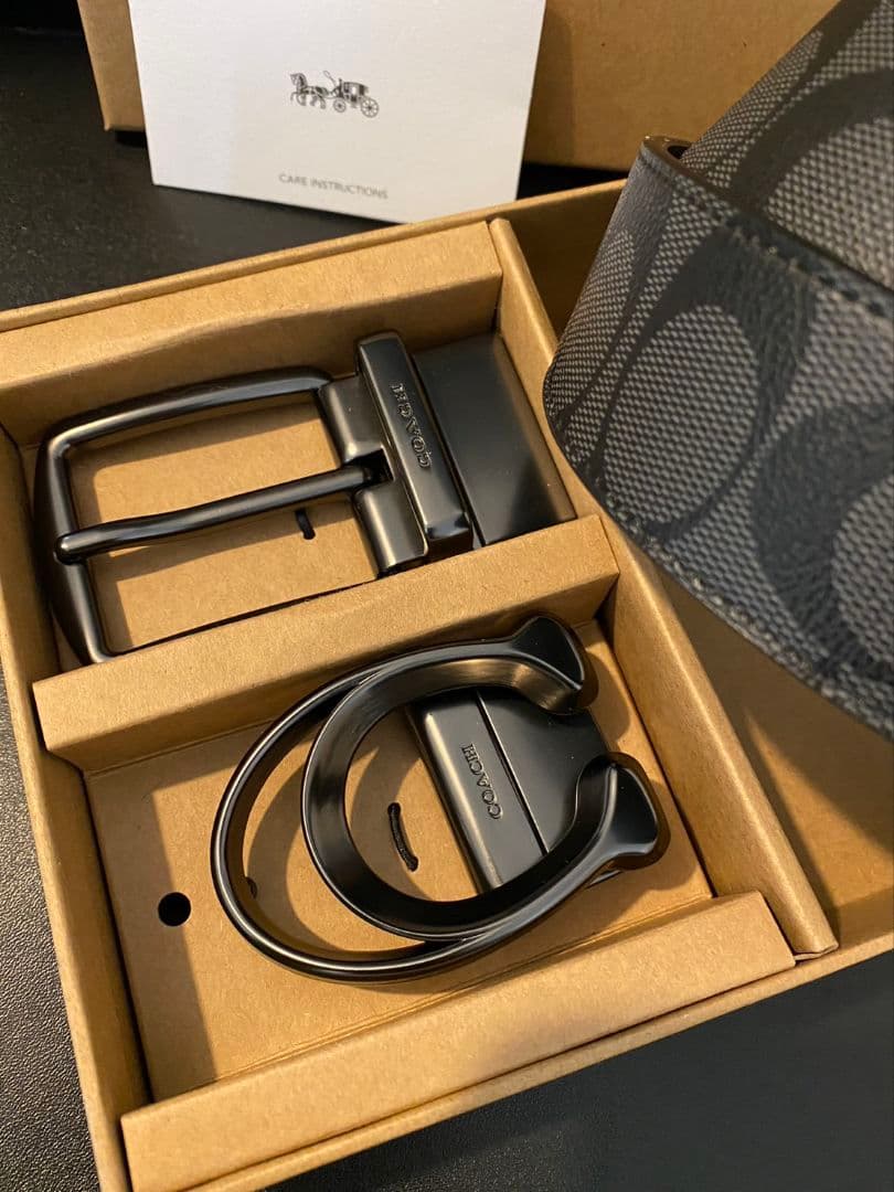 SALE♪コーチ　新品　リバーシブル　バックル回転可能ベルトセット　ビジネス紳士