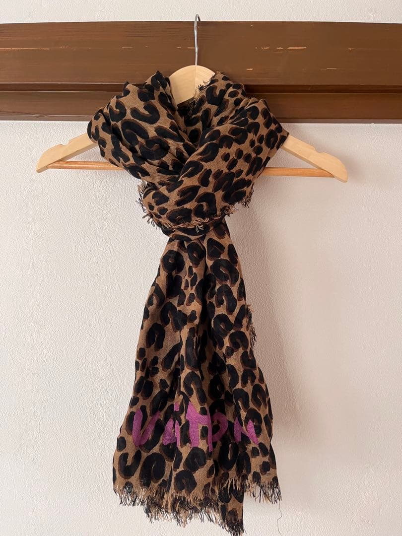 s*d様 ルイヴィトン★レオパード柄★ストール