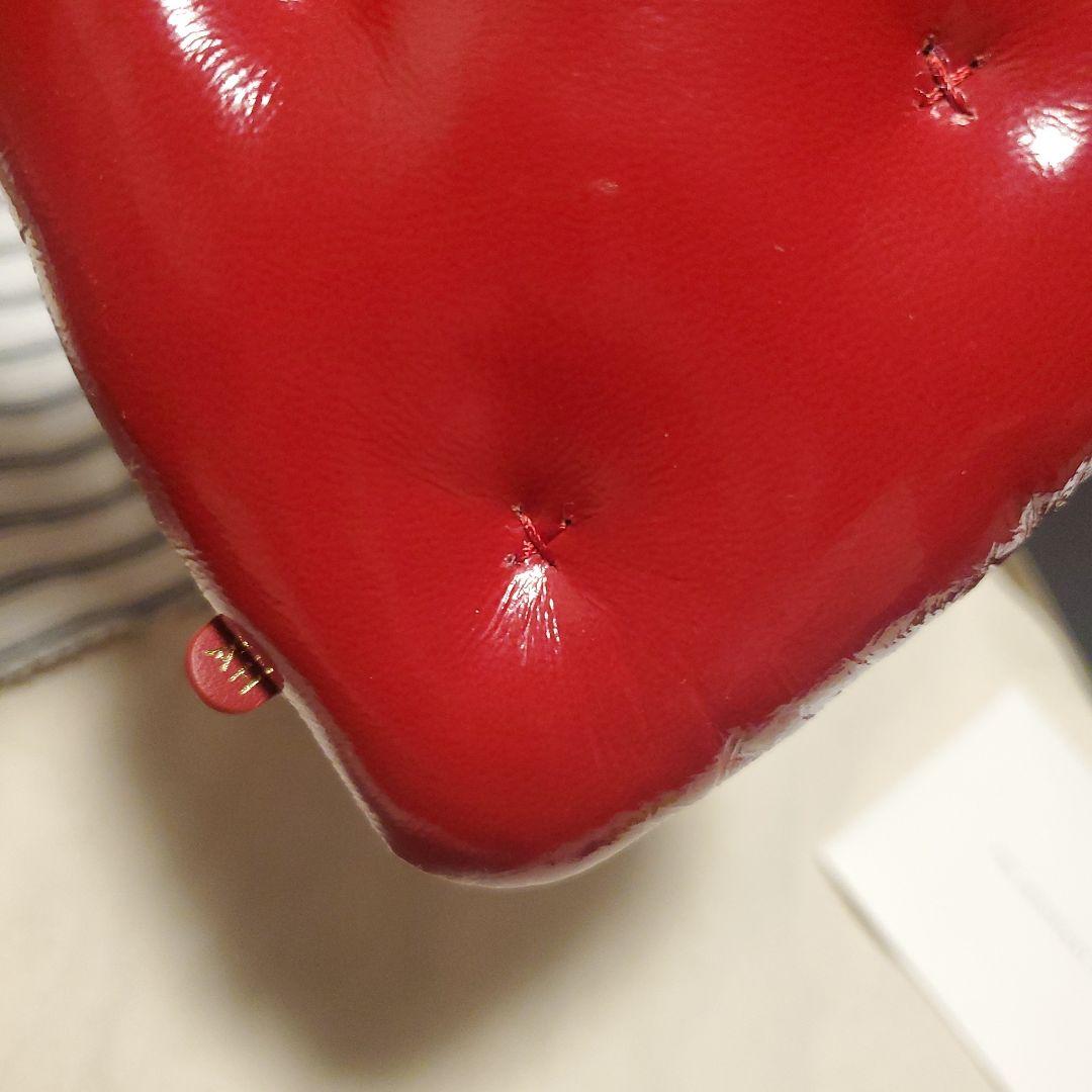 ANNA HINDMARCH ハート型キーホルダー