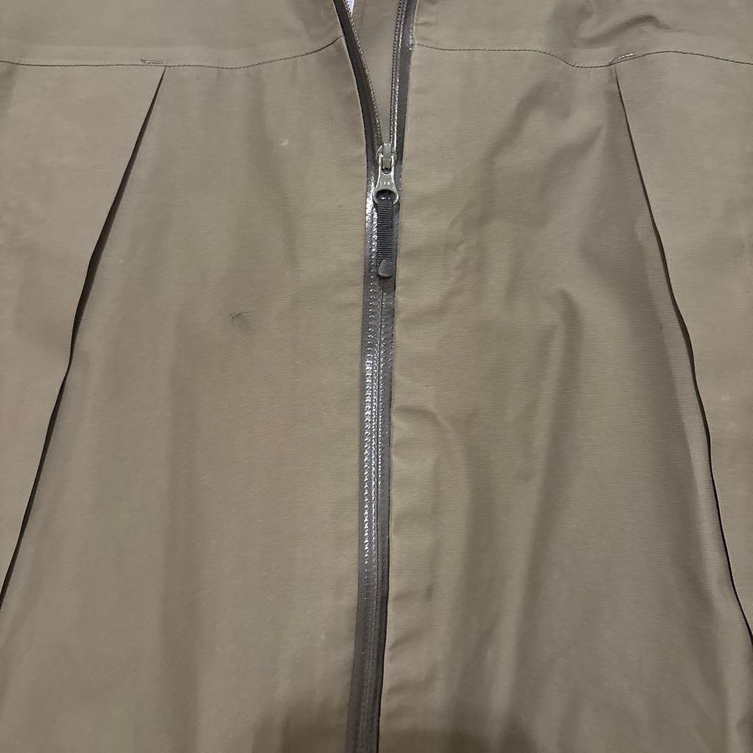 【GORE-TEX】The North Face マウンテンパーカー　カーキ　L