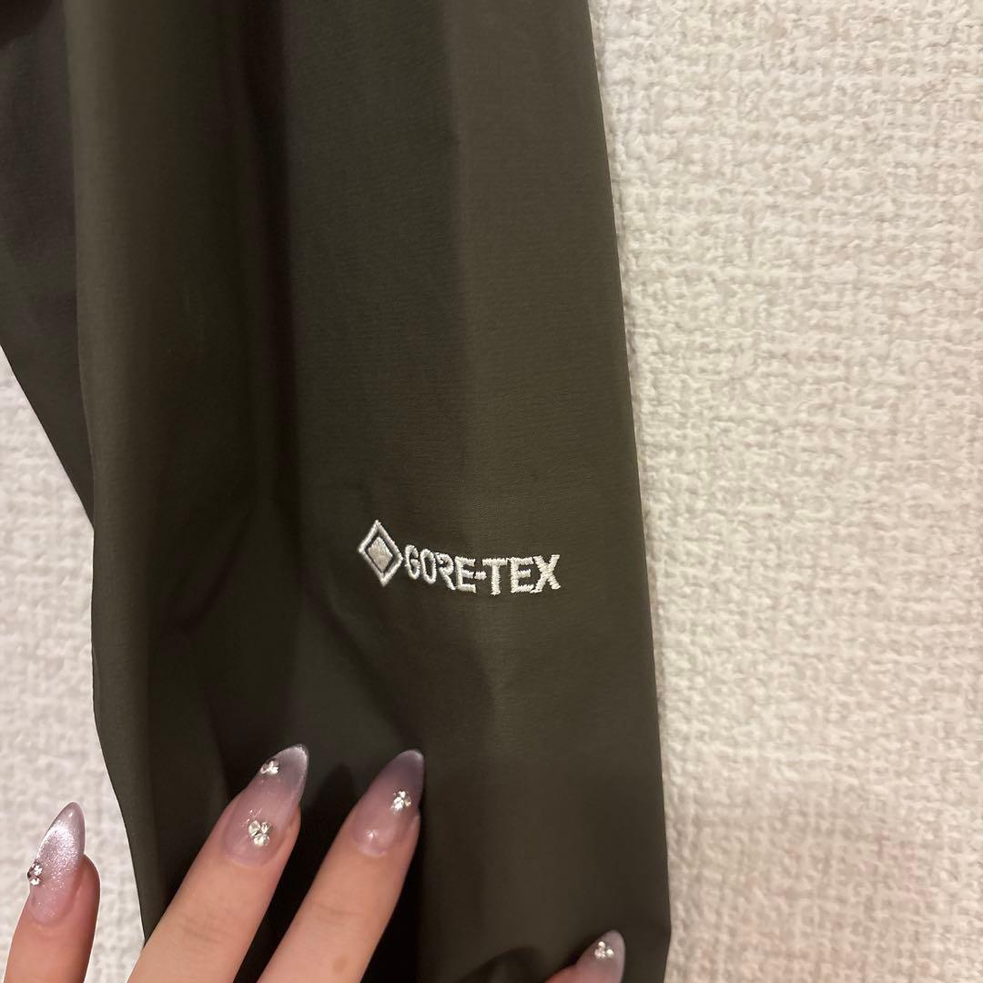 【GORE-TEX】The North Face マウンテンパーカー　カーキ　L