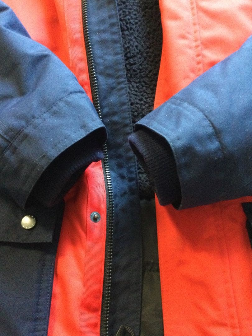 クイックシルバー　スノボジャケット　マウンテンパーカー M