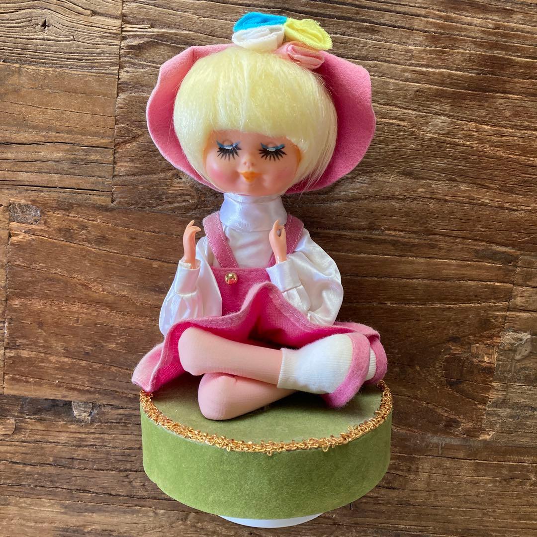 60's ヴィンテージ　ヒッピー　ガール　ドール　オルゴール　女の子　人形
