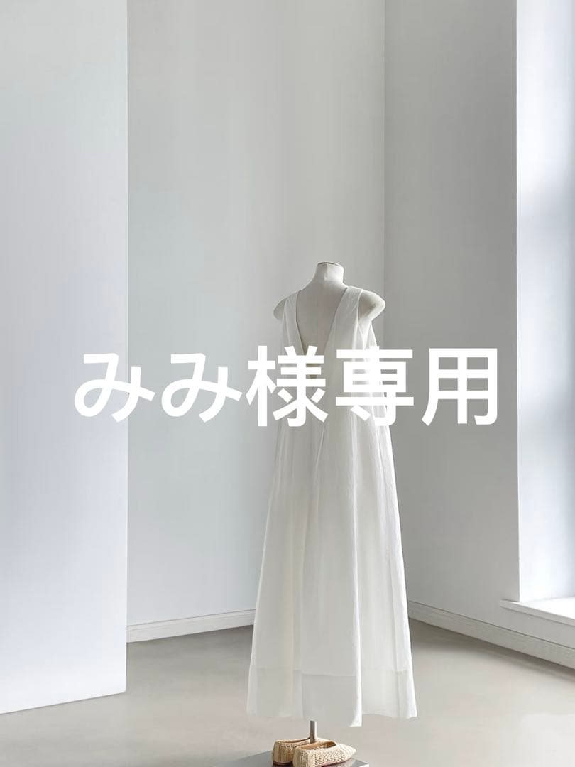 みみ　Tニット グレーＭ