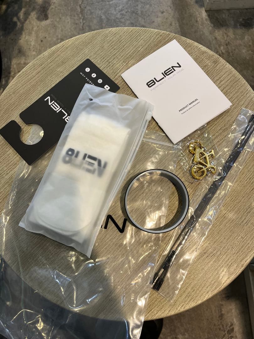 超軽量　新型！8LIEN（エイリアン）L5W Disc Carbon wheel