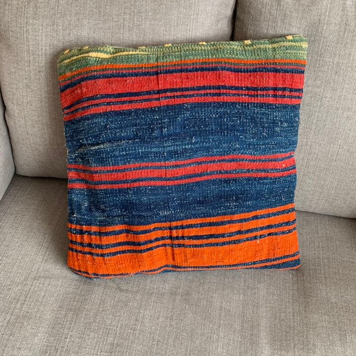 トルコキリムクッション　オールドキリム