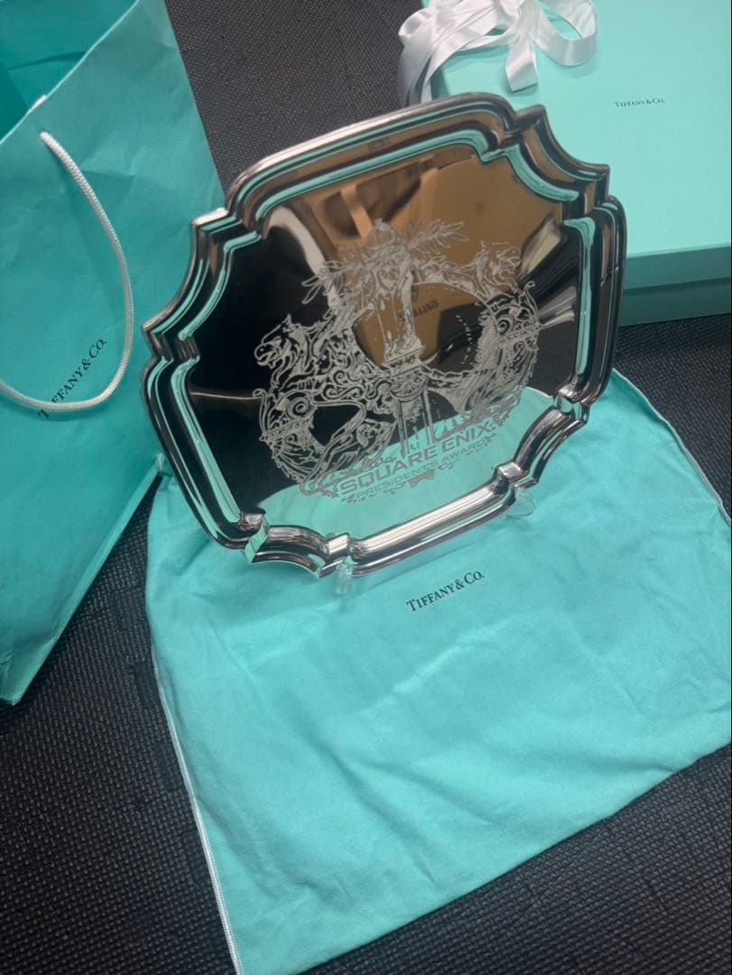 Tiffany & Co. スクエアエニックス アクセサリーケース