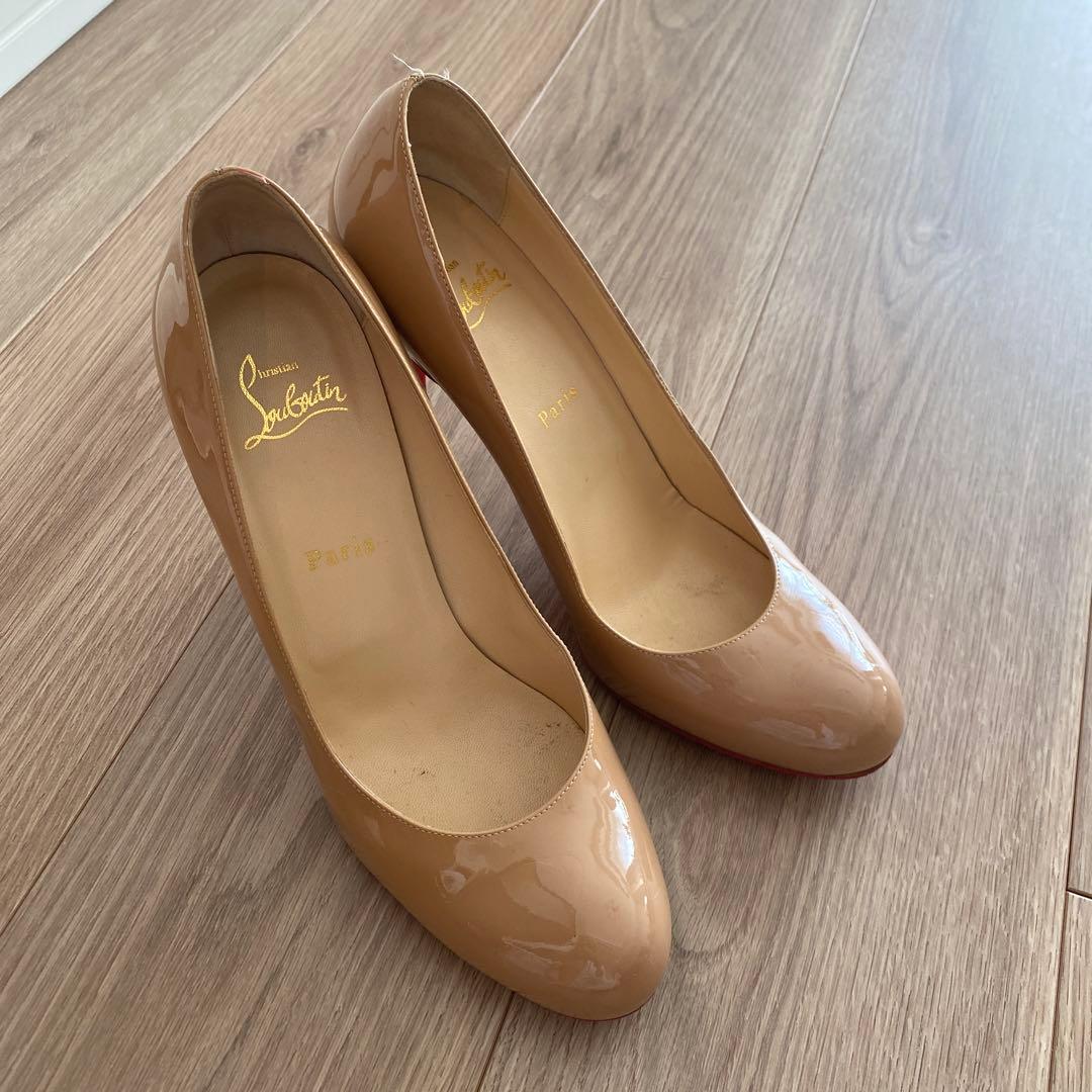 Christian Louboutin Pigalle ベージュ 39 美品