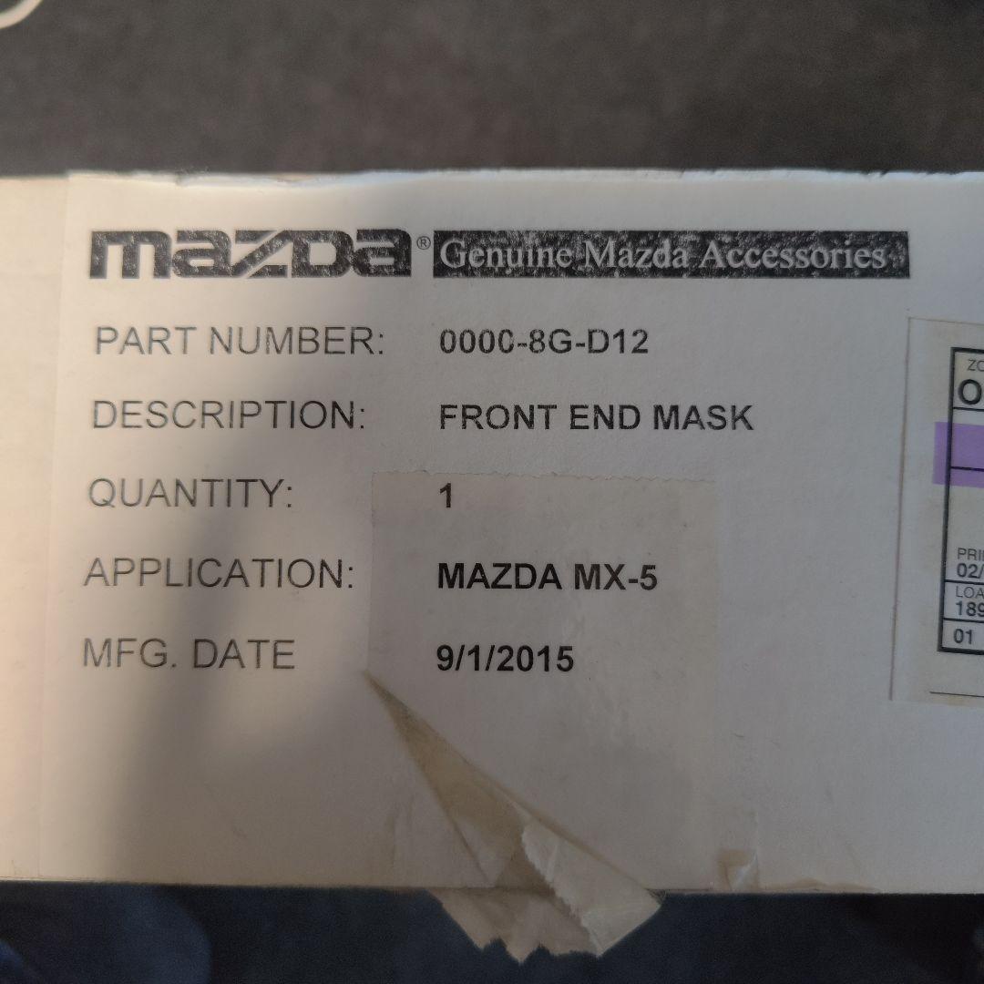 未使用品 MAZDA NDロードスター/MX-5 フロントマスク純正品